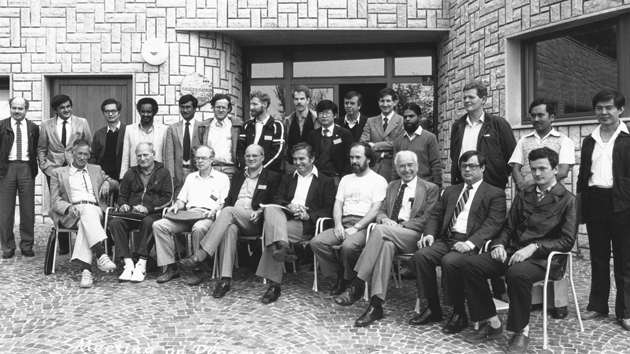 Participants to the meeting"The next twenty years of plasma physics" organised at ICTP in 1984 to mark the 20th anniversary of the first workshop on plasma physics.