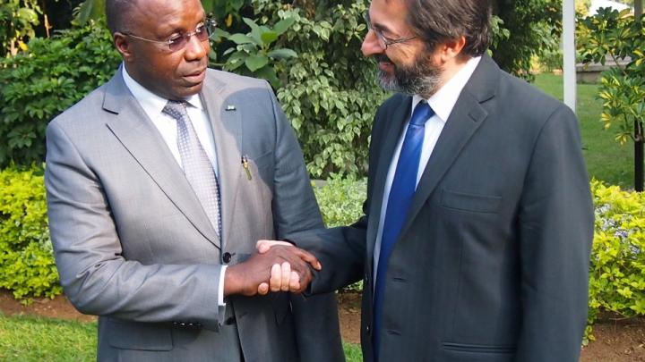 Rwanda Prime Minister Pierre Damien Habumuremyi with ICTP Director Fernando Quevedo  ICTP in High-Level Talks with Rwanda